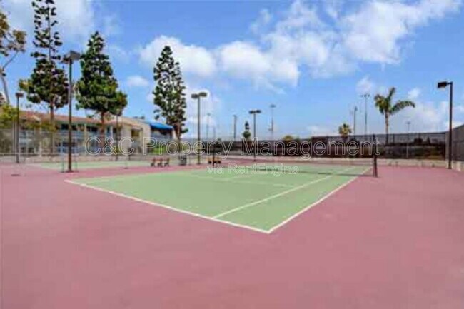 Building Photo - 802 Camino Real