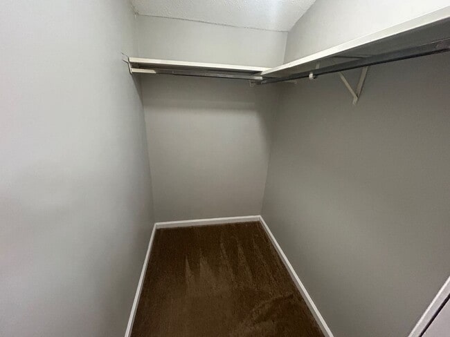 Building Photo - 940 Glenn Unit 503