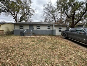 Building Photo - Affordable Tulsa Living with Room to Grow ...