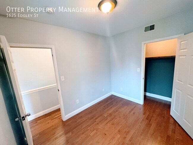 Building Photo - 1625 Edgley St