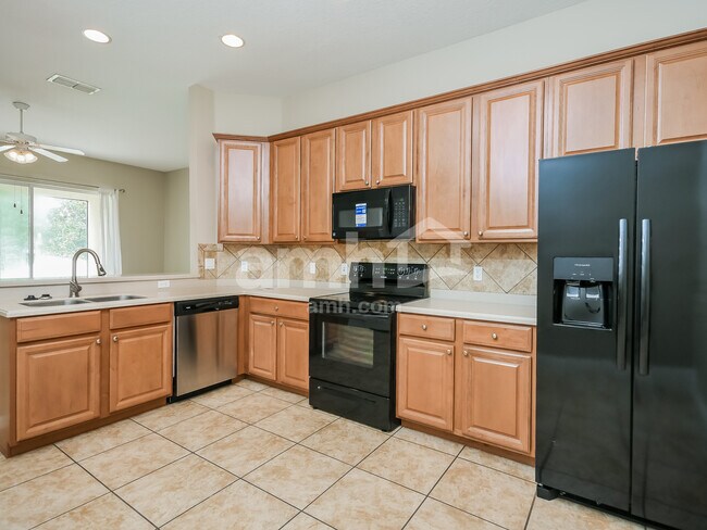 Building Photo - 5355 Rishley Run Way