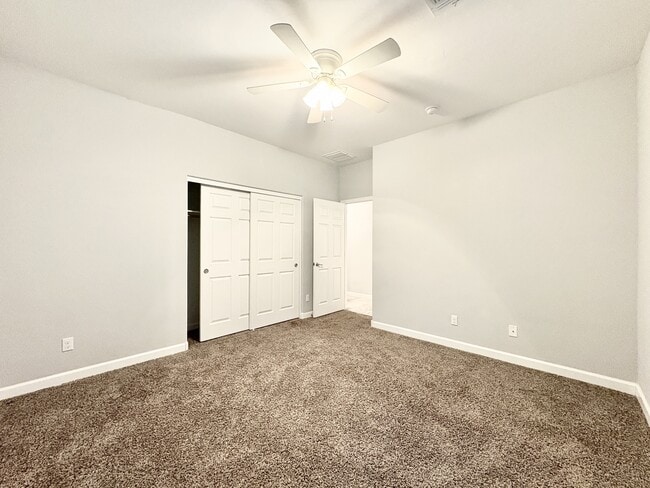 Building Photo - 9383 W Desert Bighorn Trail