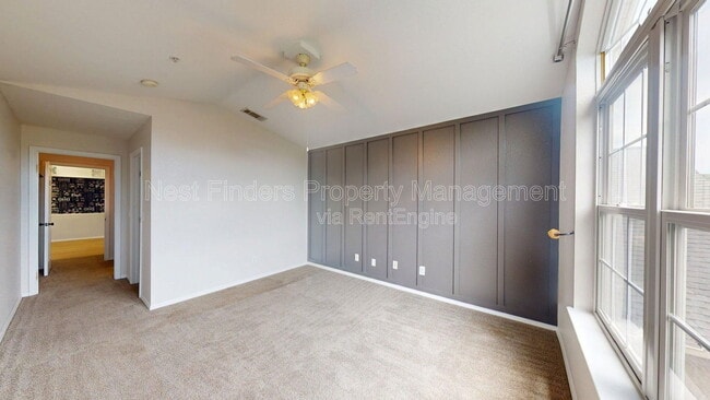 Building Photo - 13810 Sutton Park Dr N
