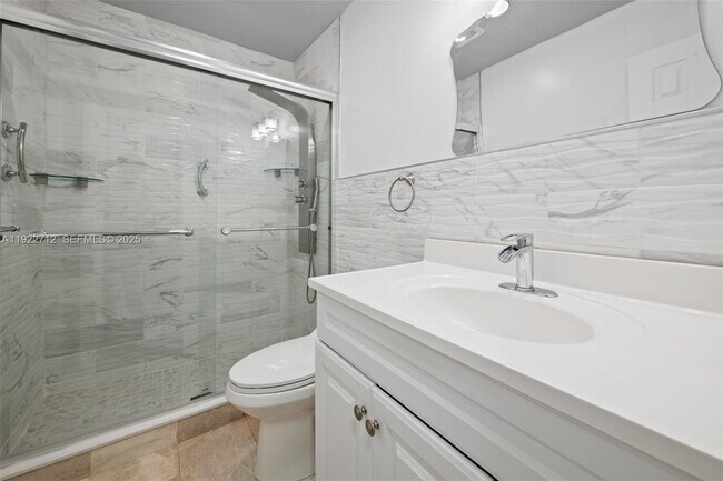 Building Photo - 12246 SW 116th Ln