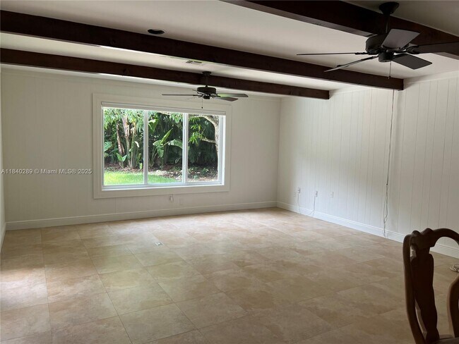 Building Photo - 5870 SW 96th St