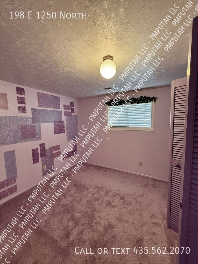 Building Photo - 198 E 1250 N