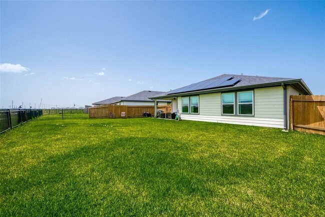 Building Photo - 28955 Yulee Mill Dr