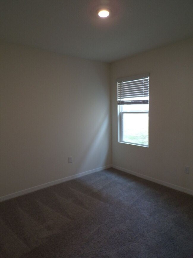 Building Photo - 4347 Testana Ln