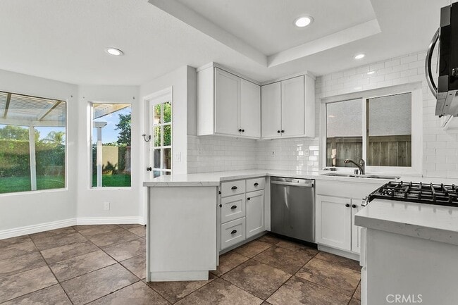 Building Photo - 24722 Via Carlos