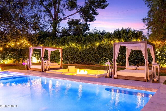 Building Photo - 2912 E Pierson St