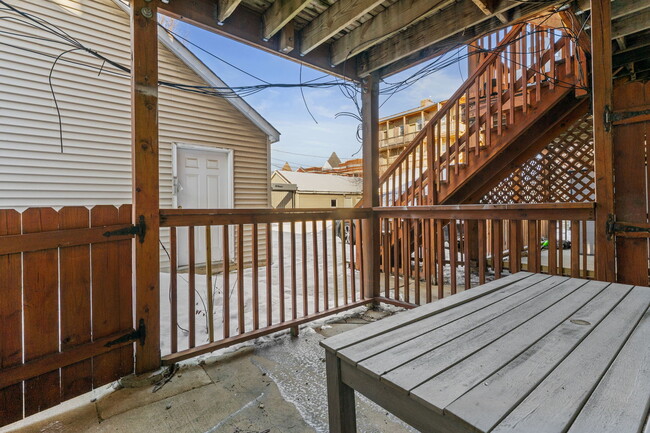 Building Photo - 4736 S Drexel Blvd