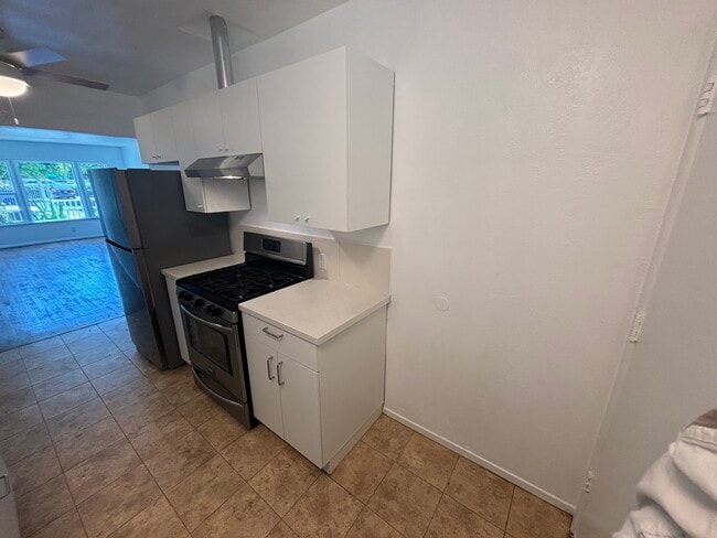 Floorplan - 6747-6761 Hinds Ave