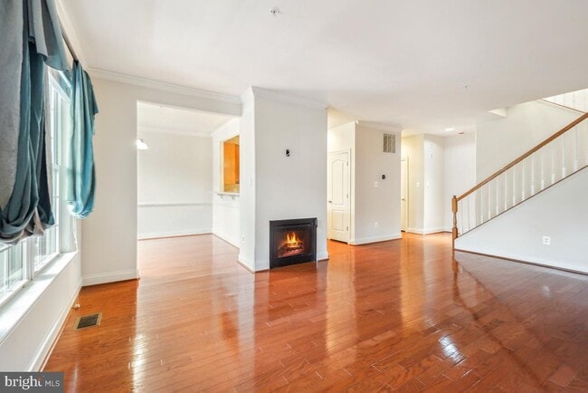 Building Photo - 5106 Shamrocks Delight Dr