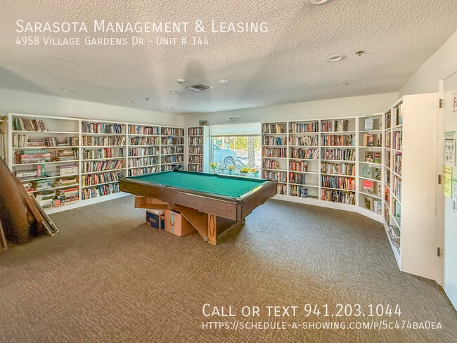 Building Photo - 4958 Village Garden Dr