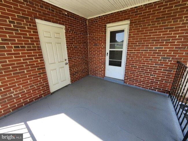 Building Photo - 7465 Oakland Mills Rd