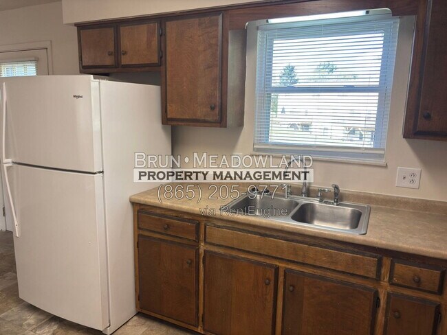 Building Photo - 3610 Kelly Cir