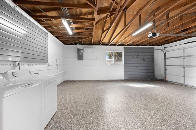 Building Photo - 13905 SW 78th Ct