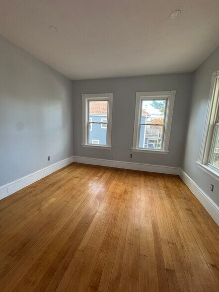 Building Photo - 103 French Ave