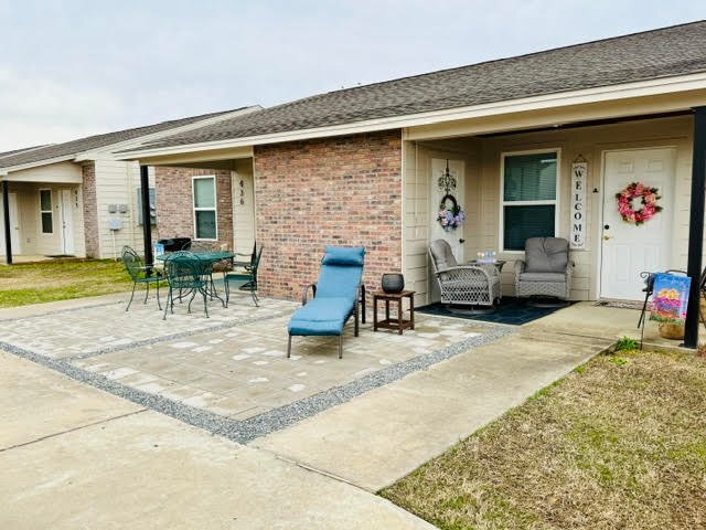 Building Photo - 621 Fieldstone Ln