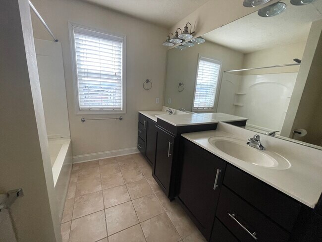 Building Photo - 1513 Federal St