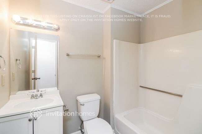 Building Photo - 9015 Sumit Wood Dr NW