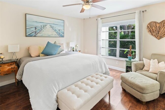 Building Photo - 811 W Oakland Park Blvd