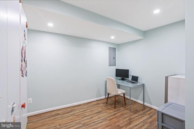 Building Photo - 20400 Charter Oak Dr