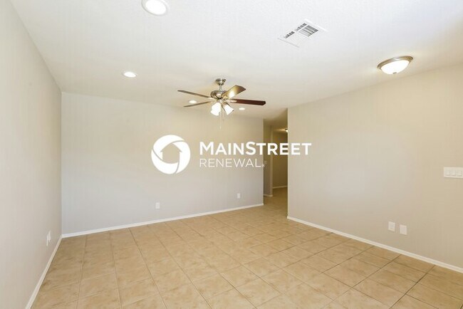 Building Photo - 3 Bedroom Pet-Friendly Home in MESA, AZ with Main Street Renewal