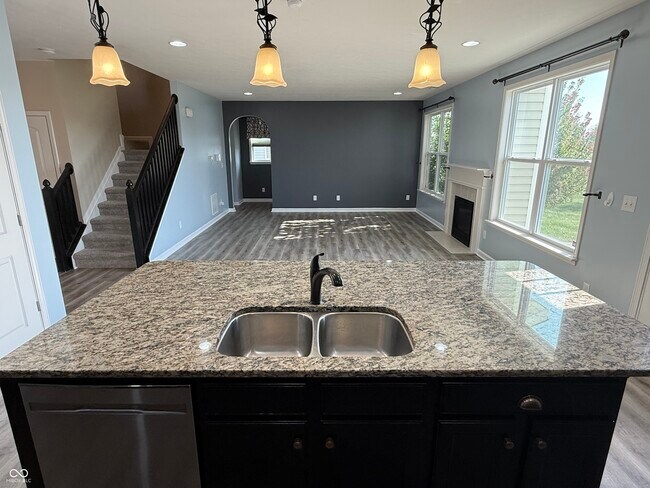 Building Photo - 7713 Eagle Point Cir