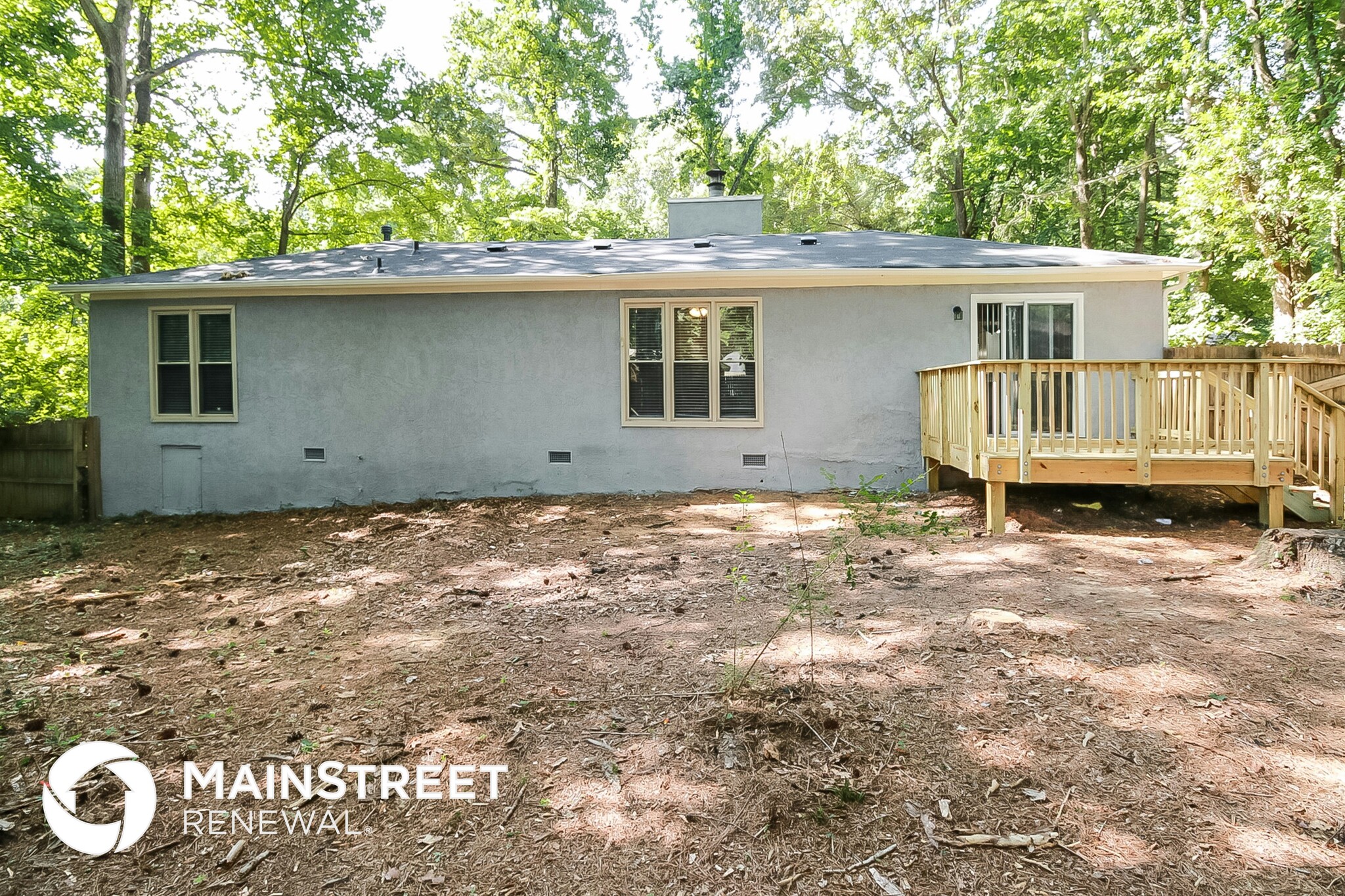 Building Photo - 8691 Twin Oaks Dr