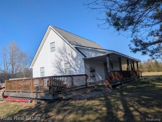 Building Photo - 5210 S State Rd