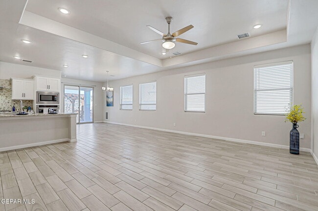 Building Photo - 12917 Nidd Ave