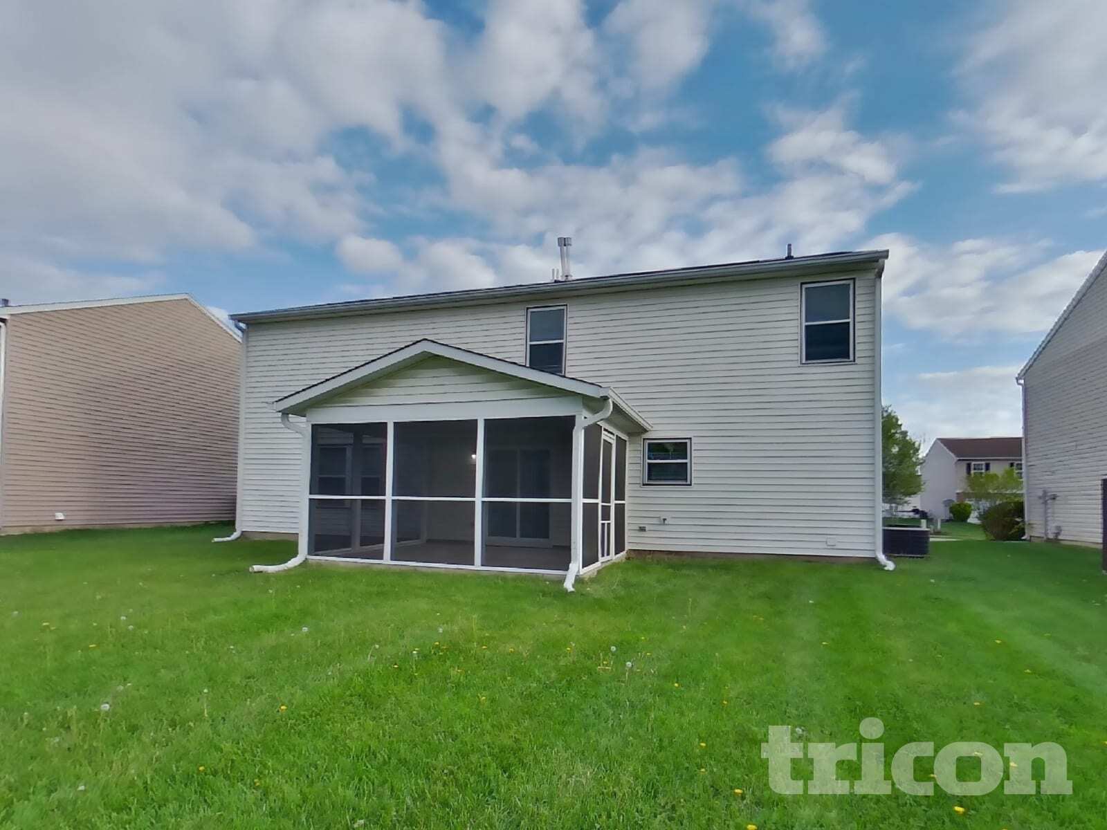 Building Photo - 10823 Green Meadow Pl