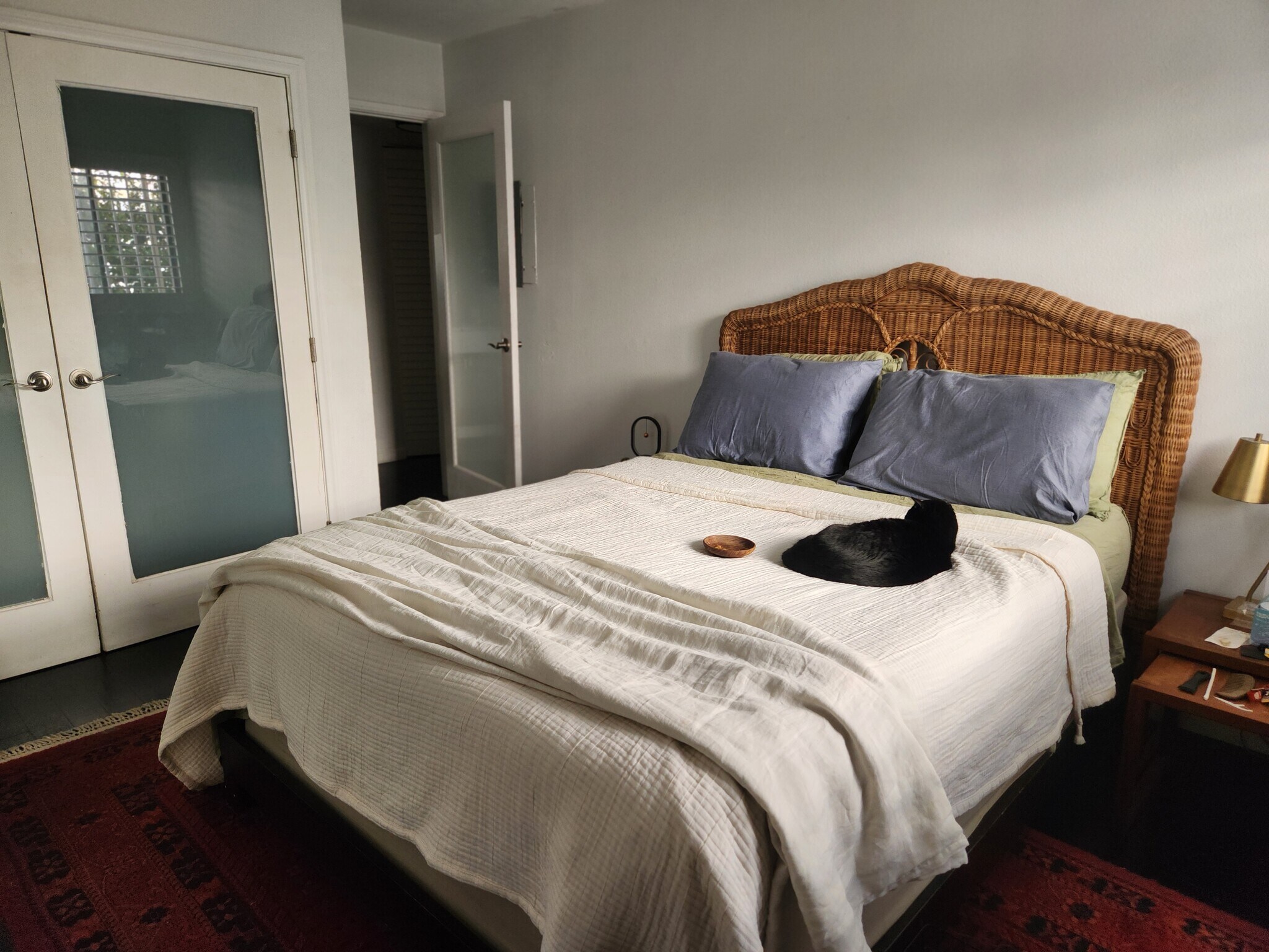 Building Photo - 435 S Virgil Ave