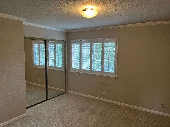 Building Photo - Coming Soon! Beautiful Gated Community in Rinconada Hills!  Elegant Home with Hilltop Views, Priv...