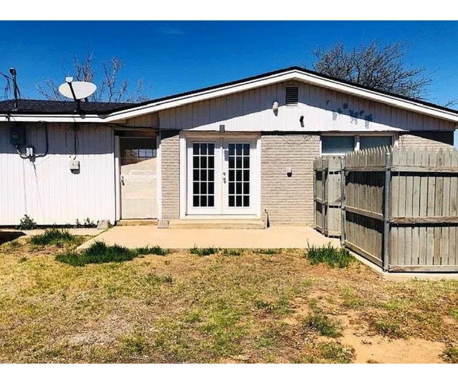 Building Photo - 2801 53rd St