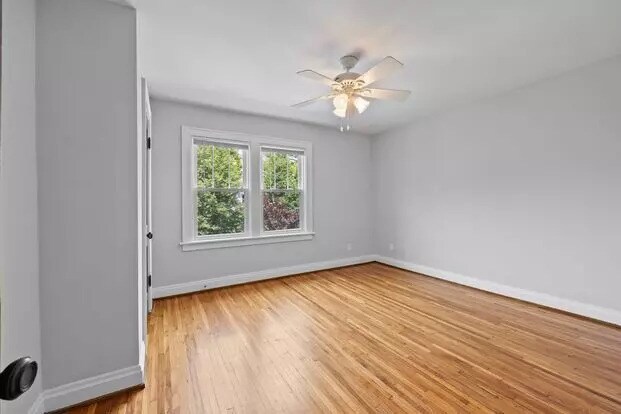 BEDROOM 1 - 293 Olentangy St