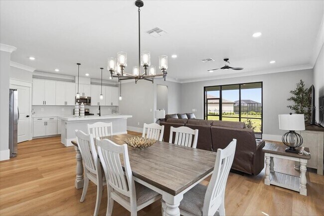 Building Photo - 5309 Seal Isle Ct