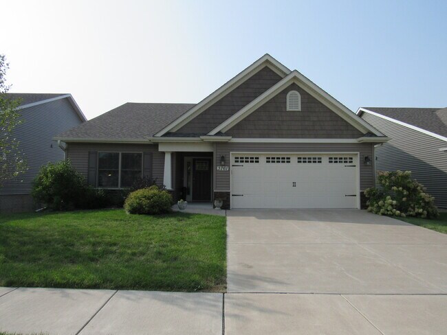Primary Photo - 3761 Deckard Dr