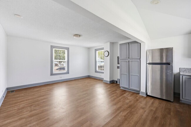 Building Photo - Renovated 2 Bed 1 Bath Home in Erwin