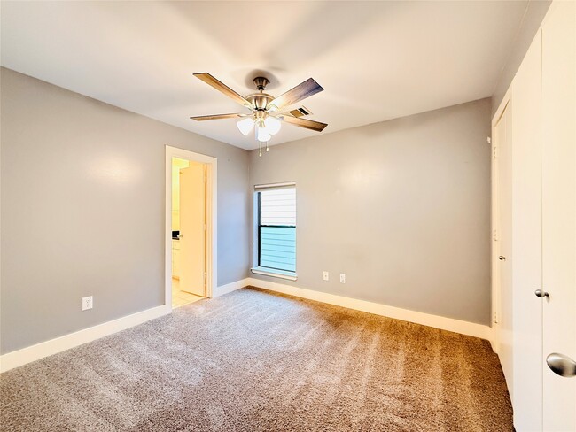 Building Photo - 9813 Cynthia Ann Ct