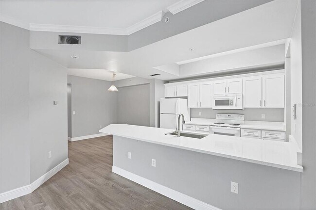 Building Photo - 5691 Bentgrass Dr
