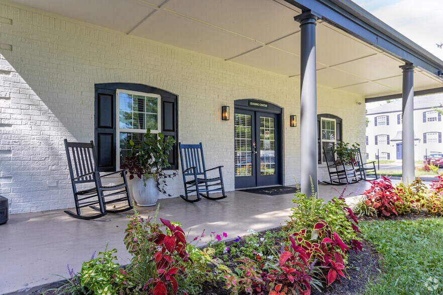 The Edison 1512 10th St Jeffersonville IN 47130 Apartment Finder