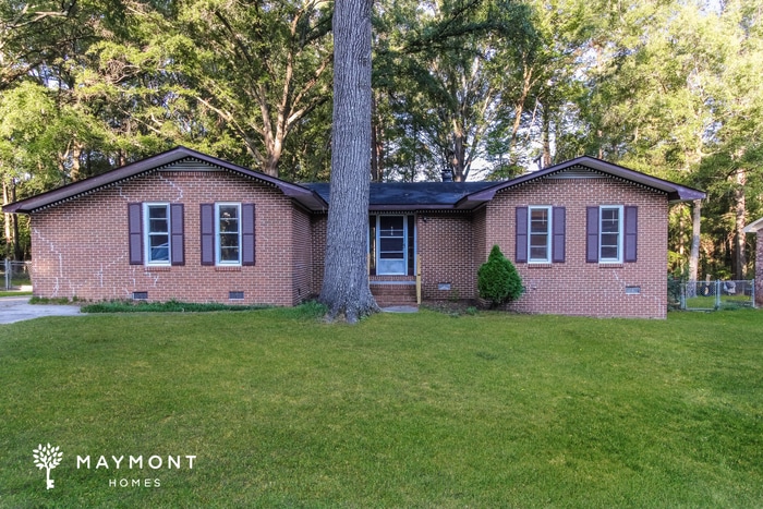 Primary Photo - 436 Harleston Rd