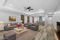 Building Photo - 3906 Roberts Ave