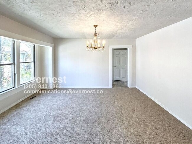 Building Photo - 929 6th Pl