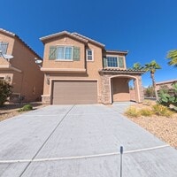 Building Photo - Exceptional Dual Master Residence with Modern Upgrades