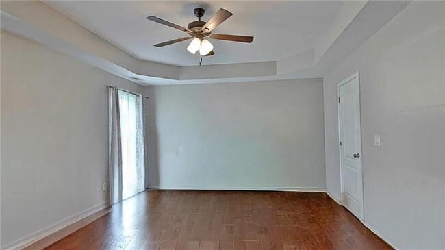 Building Photo - 2717 Mt Carmel Rd