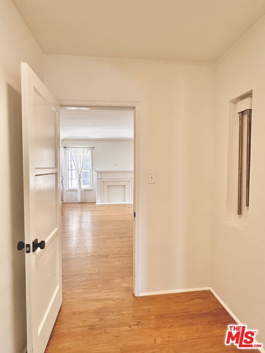 Building Photo - 339 N Gardner St