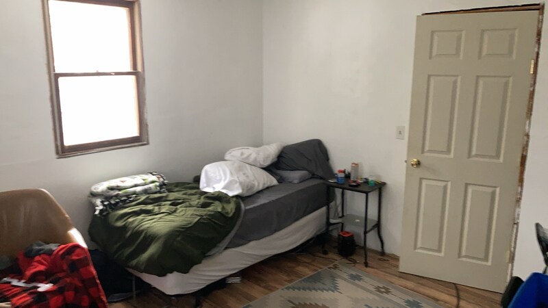 Building Photo - 2085 Cedar St